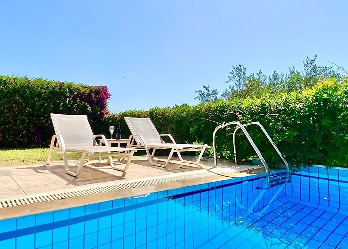 Thalassaki With Private Pool By Dadovillas Вилла *